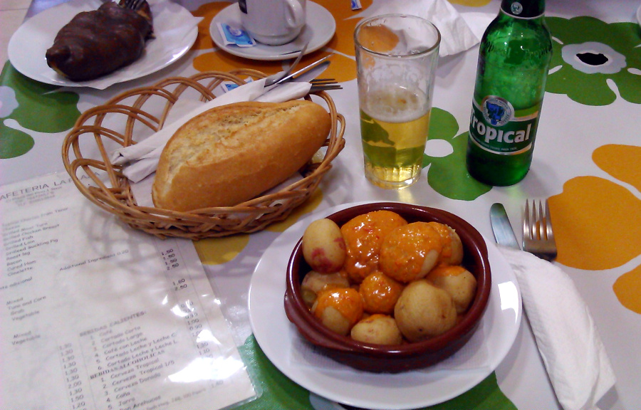 eating potatoes in canary islands